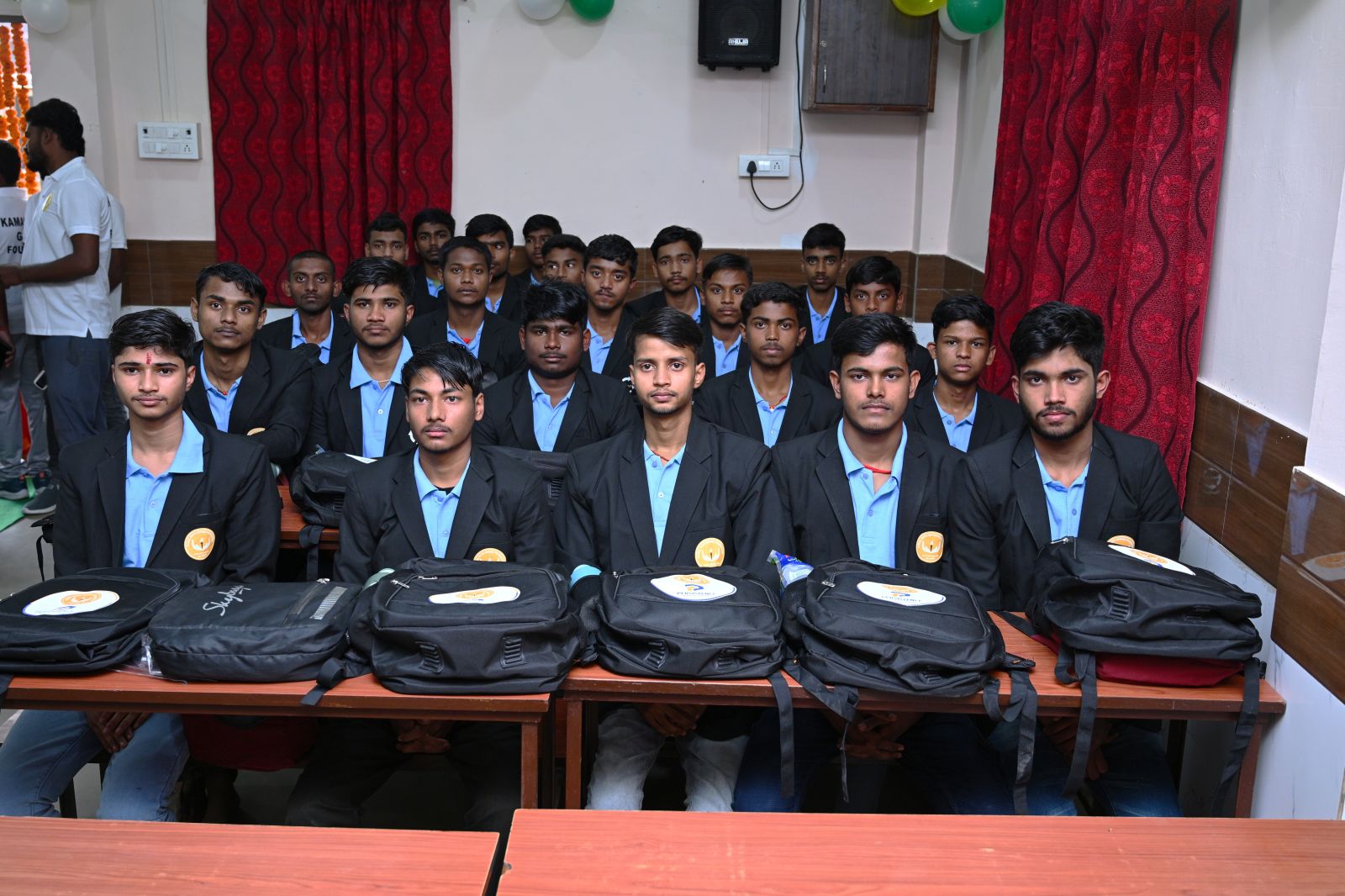 Kit distribution